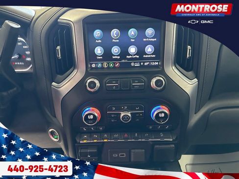Used 2021 GMC Sierra 1500 SLT w/ SLT Premium Plus Package AWD/4WD image 17