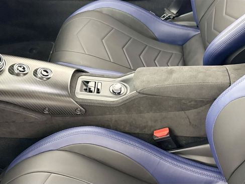 Used 2023 Maserati MC20 Coupe RWD image 32