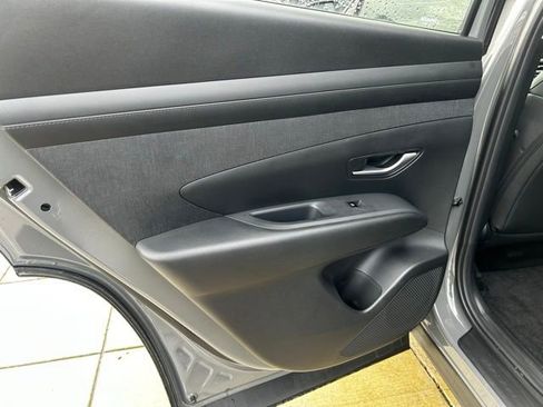 New 2026 Hyundai Tucson SEL image 9