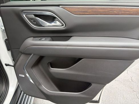 Used 2023 Chevrolet Tahoe High Country image 14