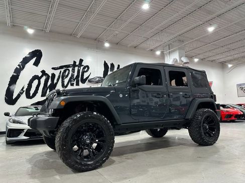 Used 2016 Jeep Wrangler Unlimited Sport image 1