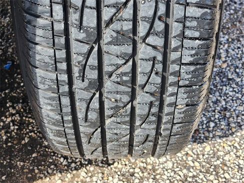 Used 2026 Chevrolet Equinox LT image 11