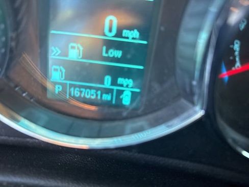 Used 2015 Chevrolet Cruze LT w/ Sun, Sound and Sport Package image 27