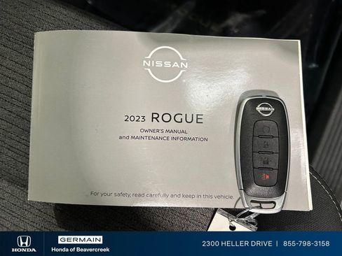 Used 2023 Nissan Rogue SV image 29