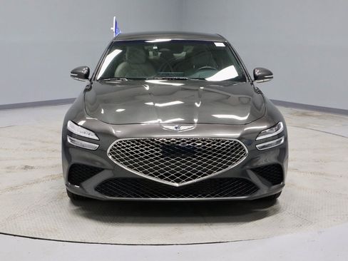 Used 2023 Genesis G70 2.0T image 8