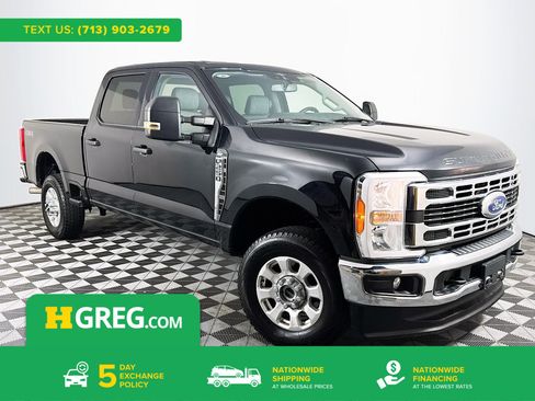 Used 2023 Ford F250 XLT image 1
