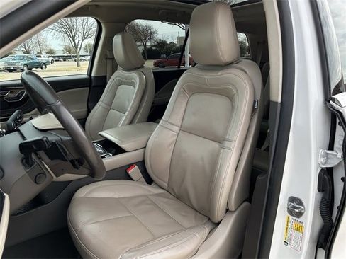 Used 2021 Lincoln Aviator Reserve w/ Elements Package Plus image 27