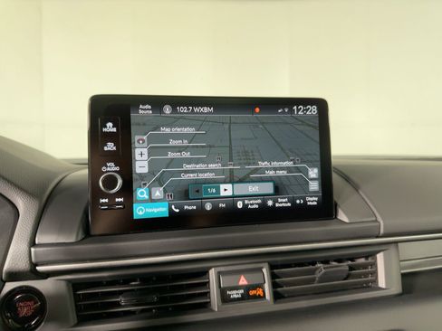 New 2025 Honda Pilot Touring image 23