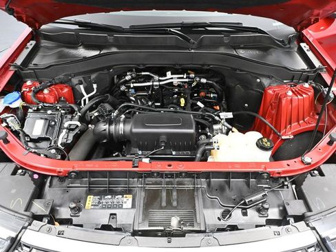 Used 2023 Ford Explorer XLT w/ Equipment Group 202A AWD/4WD image 50