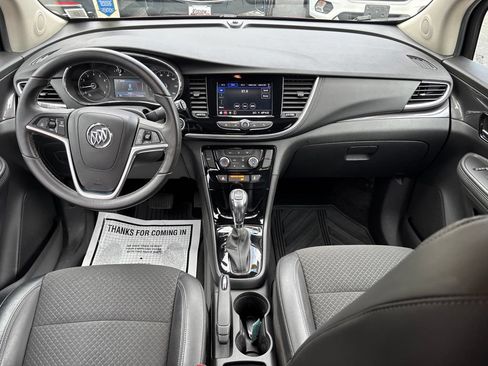 Used 2022 Buick Encore Preferred w/ Safety Package AWD/4WD image 18