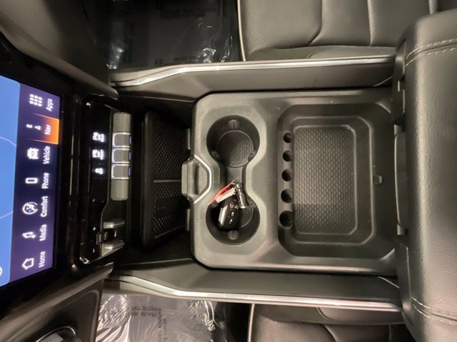 Used 2026 RAM 1500 Laramie AWD/4WD image 21