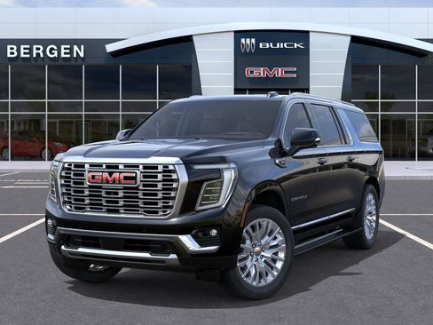 New 2026 GMC Yukon XL Denali w/ Sun & Power Step Package image 6