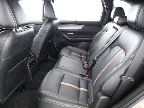 Used 2025 MAZDA CX-70 Plug-In Hybrid w/ Premium Plus image 21