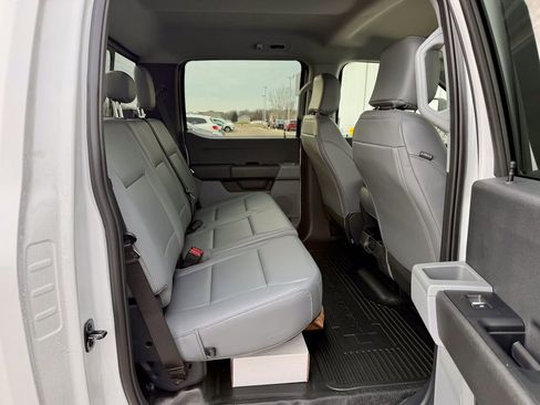 New 2026 Ford F550 4x4 Crew Cab image 20