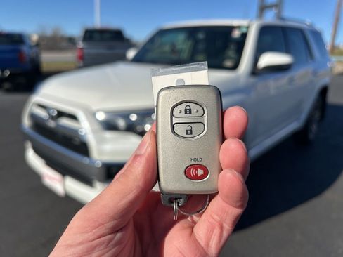 Used 2019 Toyota 4Runner Limited image 49