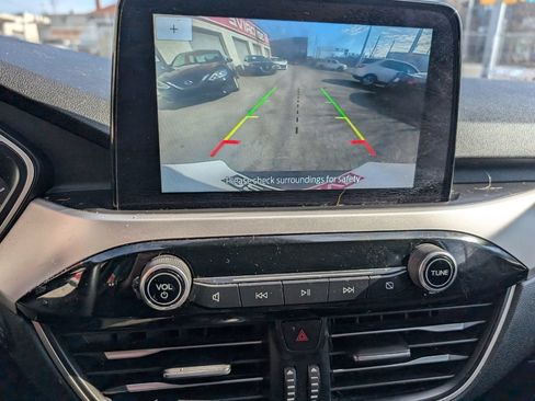 Used 2020 Ford Escape SE FWD image 23