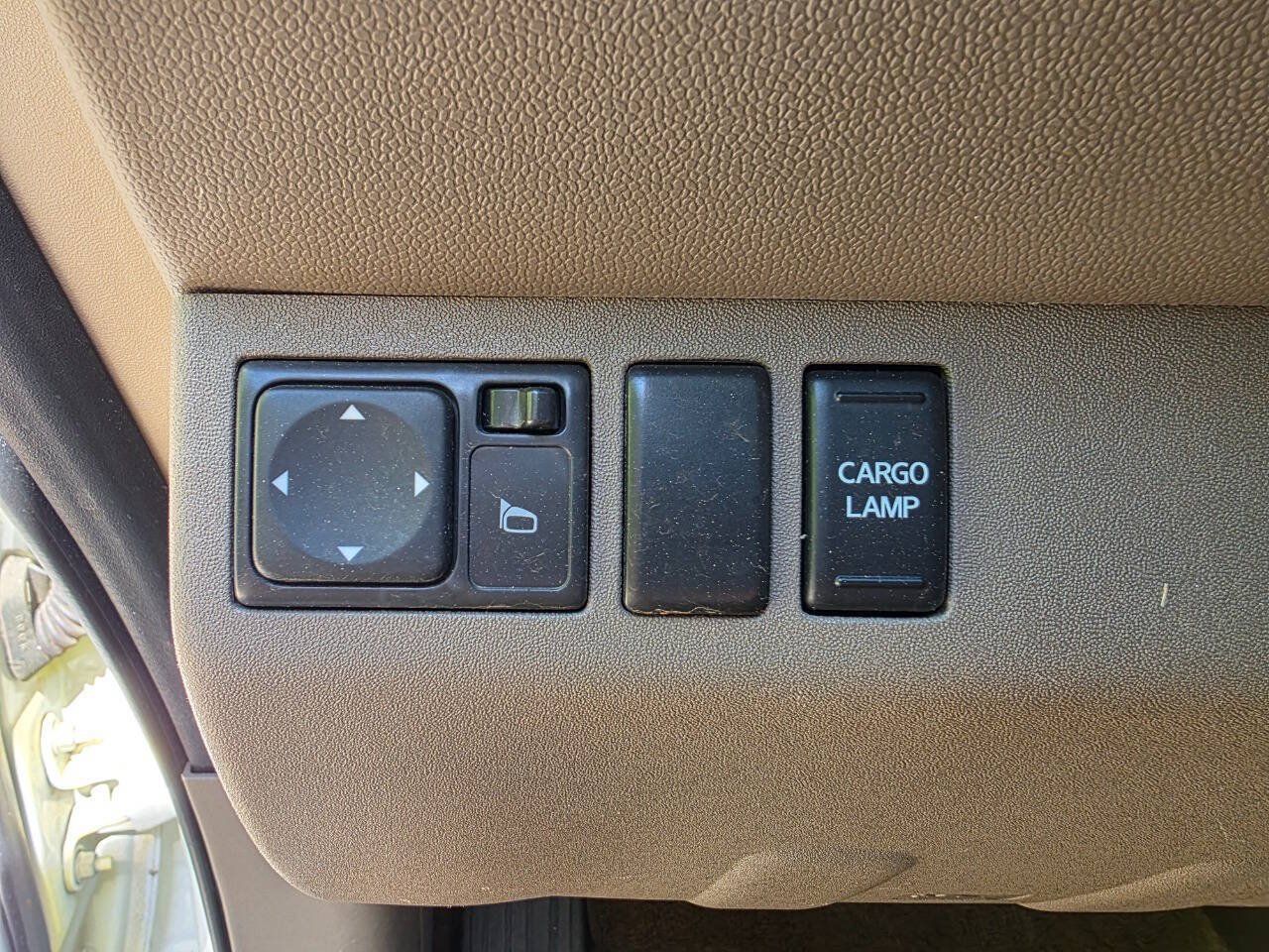 Used 2016 Nissan Frontier SV RWD image 14