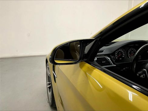 Used 2016 BMW M4 Coupe RWD image 39