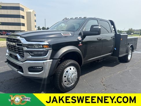 New 2026 RAM 4500 Tradesman AWD/4WD image 4