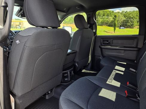 New 2026 RAM 2500 Tradesman AWD/4WD image 31