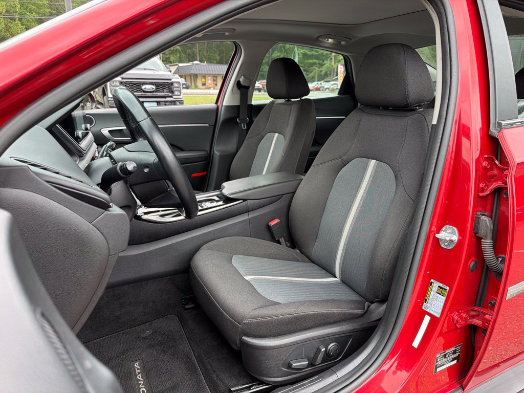 Used 2021 Hyundai Sonata SEL w/ Convenience Package FWD image 15