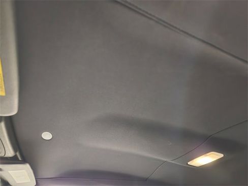 Used 2018 BMW 430i Convertible image 26