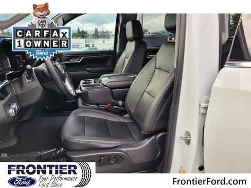 Used 2024 GMC Sierra 1500 SLT image 12