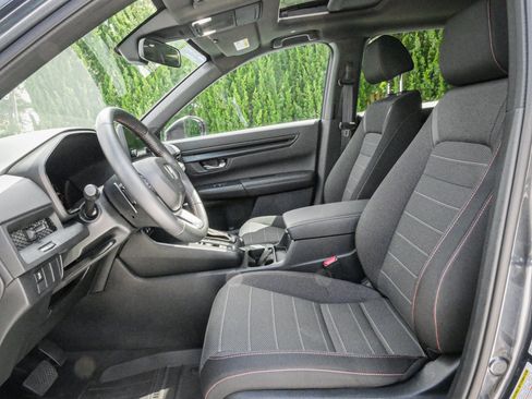 Used 2023 Honda CR-V Sport image 16