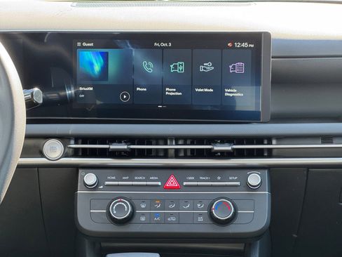 New 2025 Hyundai Tucson SE image 13