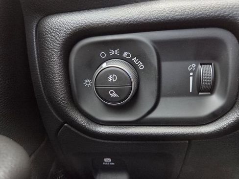 New 2026 RAM 1500 Express RWD image 22