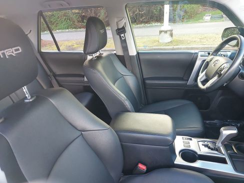 Used 2023 Toyota 4Runner TRD Sport image 10