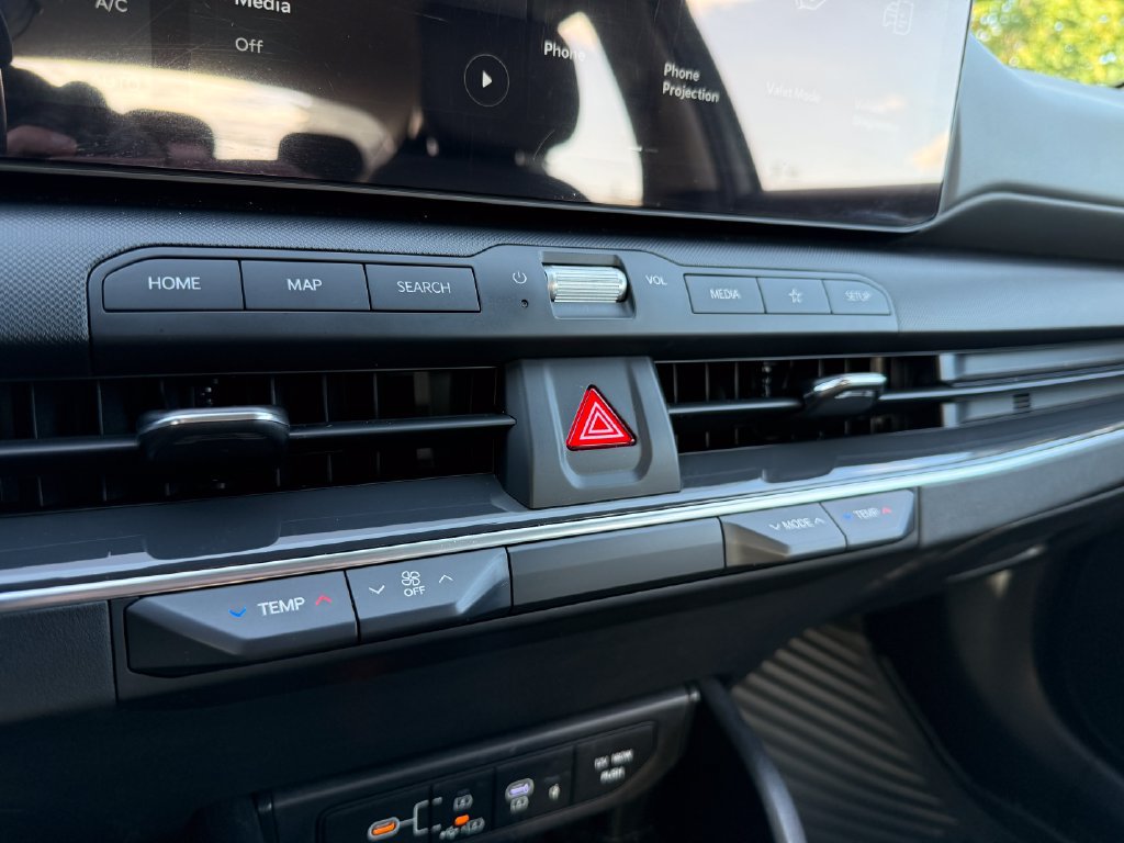 Certified 2025 Kia K4 EX FWD image 29