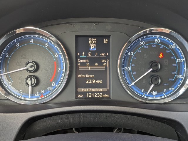 Used 2017 Toyota Corolla XSE FWD image 26