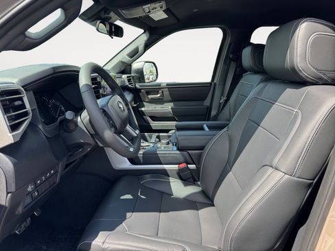 New 2026 Toyota Tundra SR5 AWD/4WD image 11