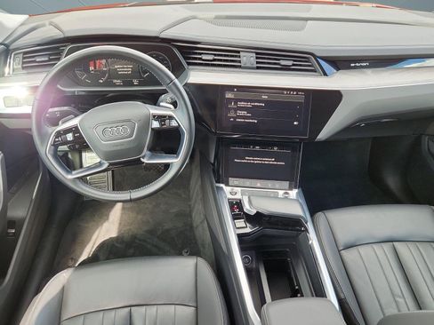 Used 2021 Audi e-tron Premium w/ Convenience Plus Package image 13