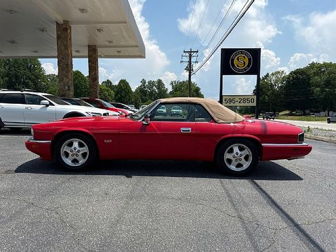 Used 1995 Jaguar XJS 4.0 Convertible image 22