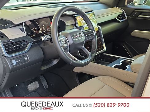 Used 2026 GMC Acadia Elevation w/ Black Edition FWD image 11