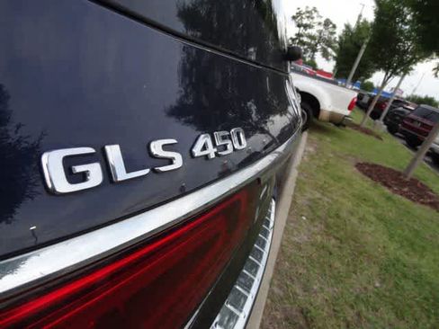 Used 2022 Mercedes-Benz GLS 450 4MATIC image 16