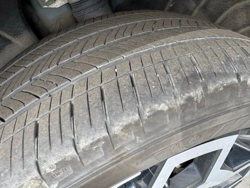 Certified 2023 Hyundai Santa Cruz Limited image 4