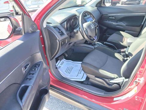 Used 2017 Mitsubishi Outlander Sport ES image 9