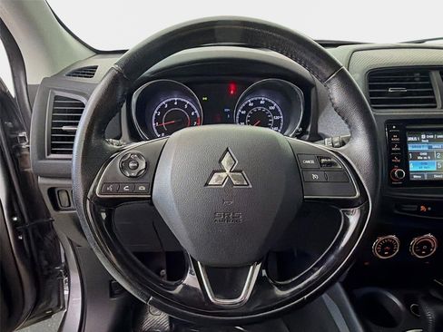 Used 2016 Mitsubishi Outlander Sport SE AWD/4WD image 13