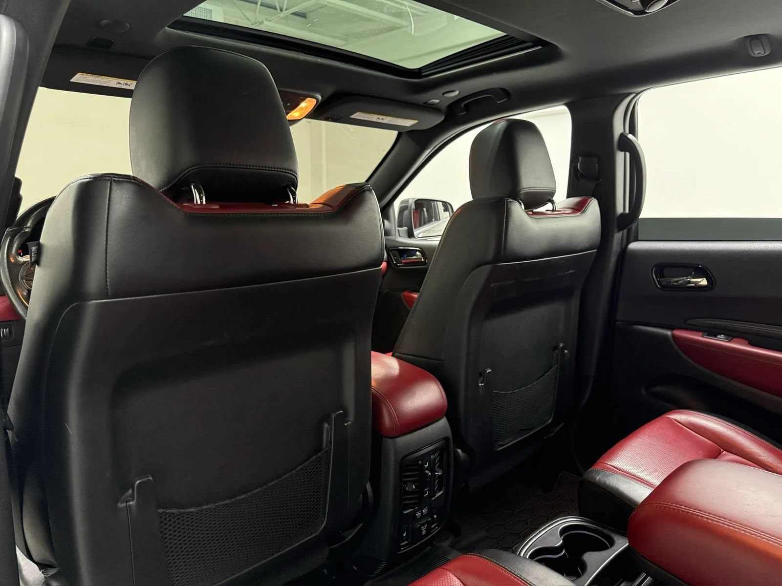Used 2022 Dodge Durango R/T w/ Tow 'N Go Package AWD/4WD image 36