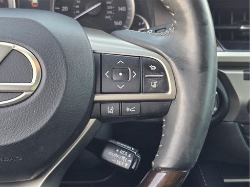 Used 2018 Lexus ES 350 w/ Luxury Package w/Wood Trim FWD image 26