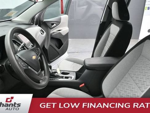 Used 2024 Chevrolet Equinox LS FWD image 18