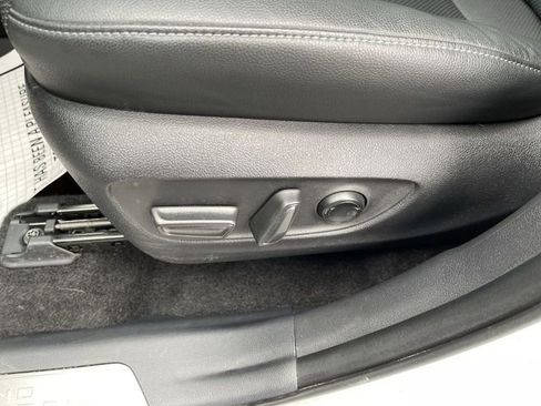 Certified 2026 Toyota Grand Highlander Limited image 5