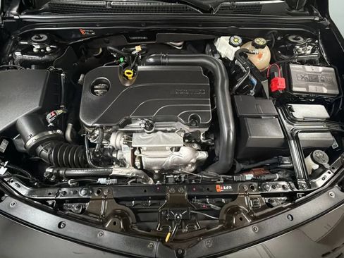 Used 2023 Chevrolet Malibu LT FWD image 23