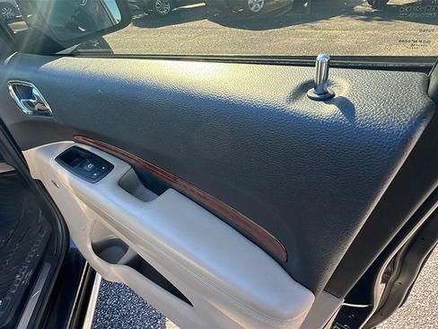 Used 2016 Dodge Durango Citadel w/ Premium Entertainment Group image 17