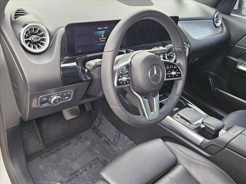 Used 2022 Mercedes-Benz GLA 250 image 10