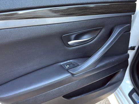 Used 2014 BMW M5 RWD image 17