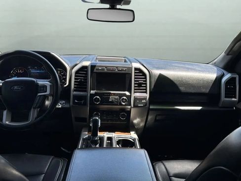 Used 2020 Ford F150 Lariat RWD image 14